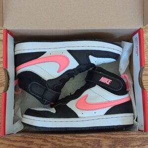 Nike Court Borough Mid 2 Size 12